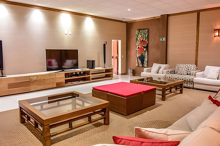 Condomínio Yacamim – Conforto e Lazer à Beira-Mar