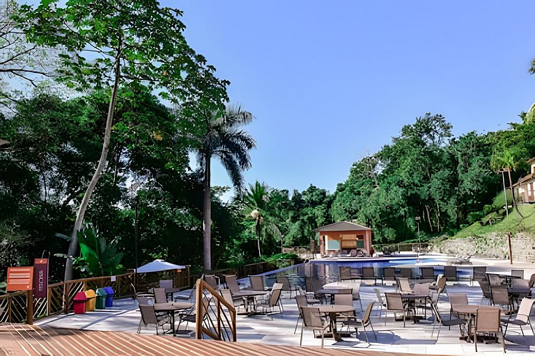 Condomínio Yacamim – Conforto e Lazer à Beira-Mar