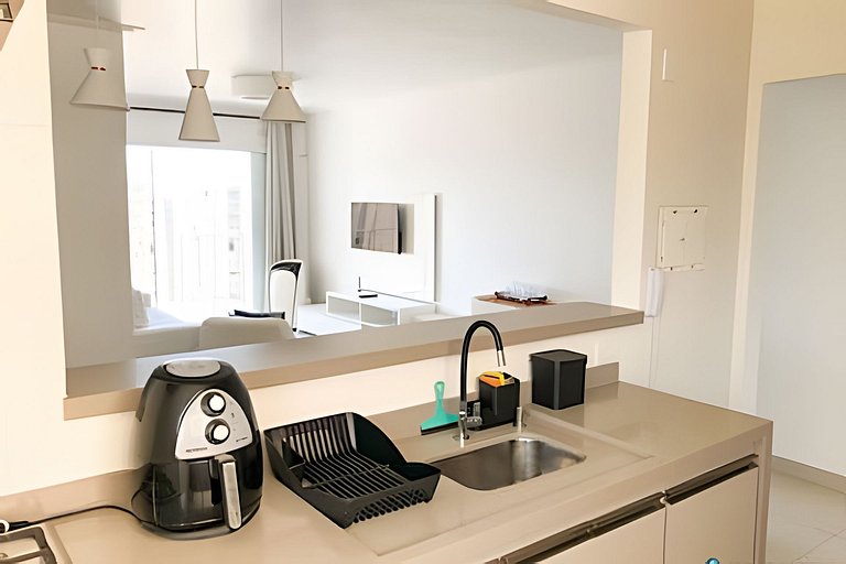 Apto Pitangueiras – 3 quartos a 200m da praia