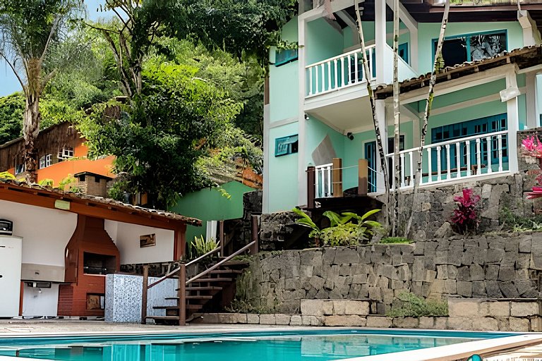Casa Perequê – Piscina e churrasqueira a 300m da praia