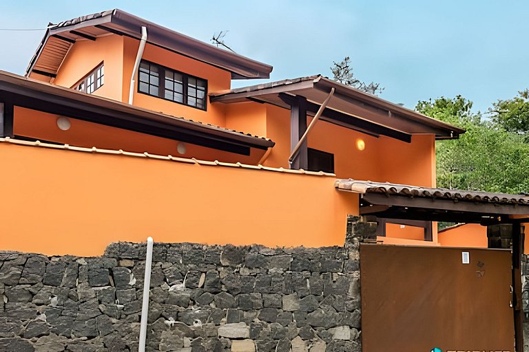 Morada dos Pássaros: Casa para Grupos em Ilhabela