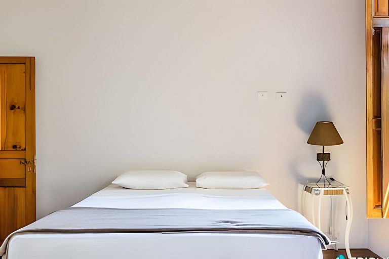 Casa Vitral – Espaço, conforto & perto da praia