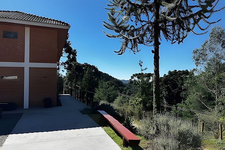 Suíte Saint Louis – Refúgio Romântico em Campos