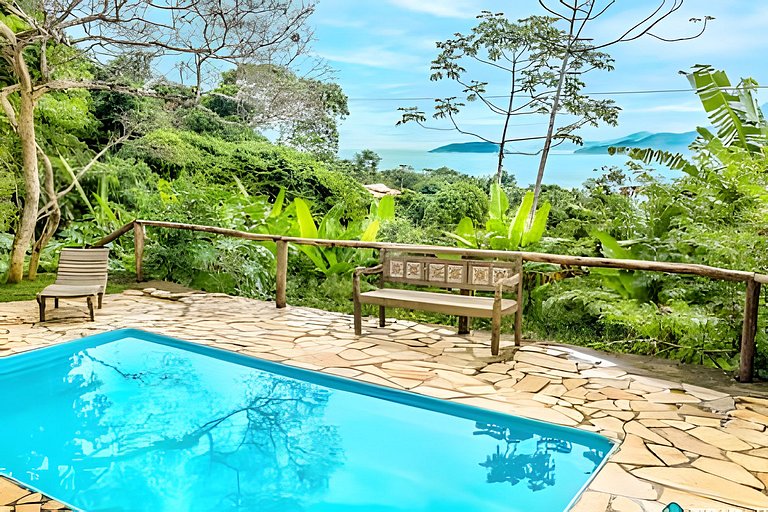 Casa com vista para o mar no Veloso – Ilhabela