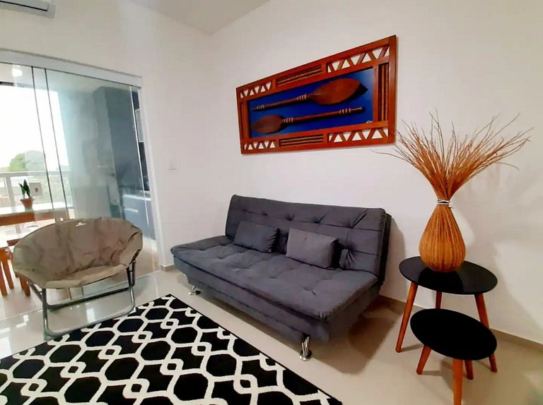 Apto em Itaguá, Ubatuba – Conforto & piscina no condomínio