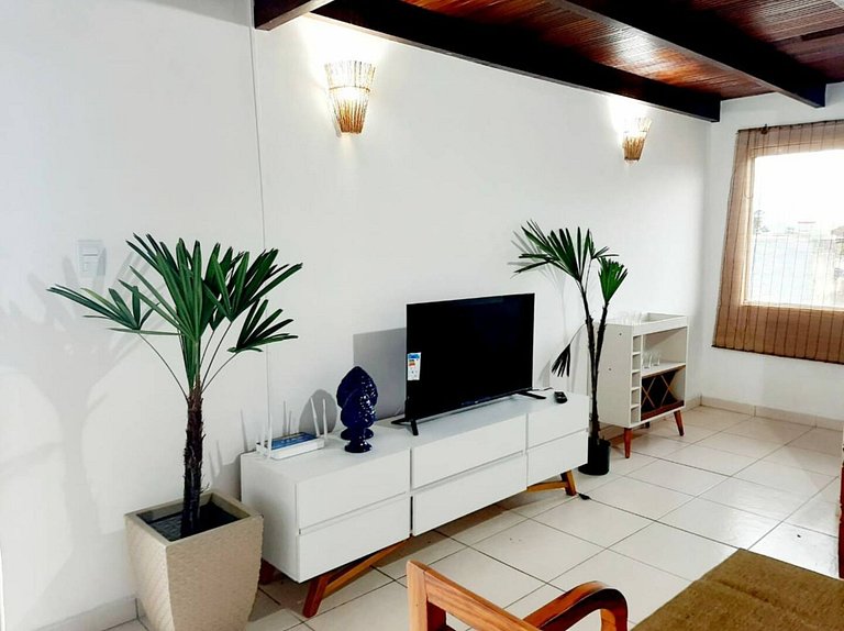 Flat 1 – Apto moderno com varanda gourmet