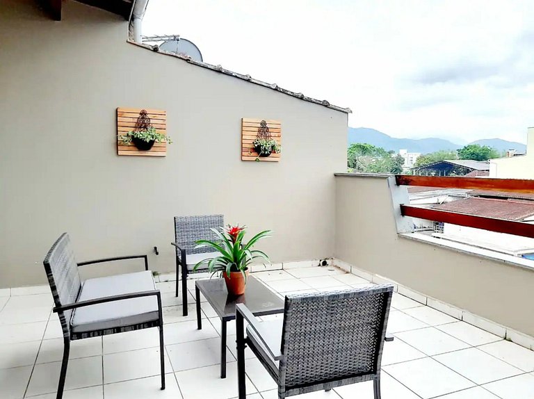 Flat 1 – Apto moderno com varanda gourmet