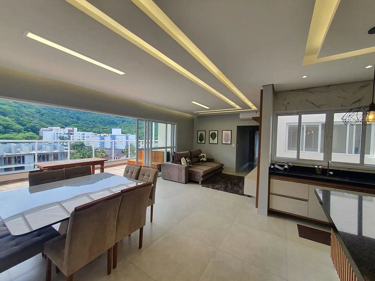 Cobertura 2 – Vista mar, jacuzzi e churrasqueira