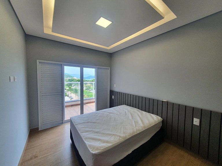 Cobertura 2 – Vista mar, jacuzzi e churrasqueira