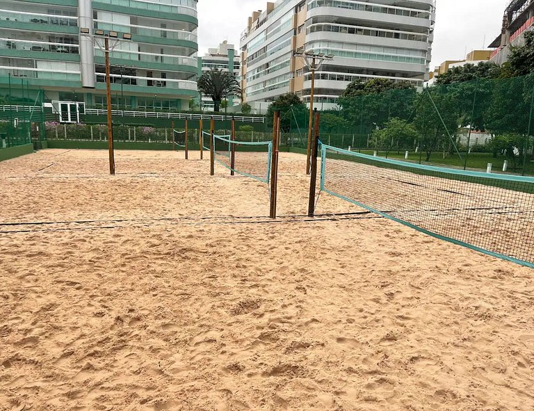 Apto Flores Riviera – 4 suítes a 50m da praia