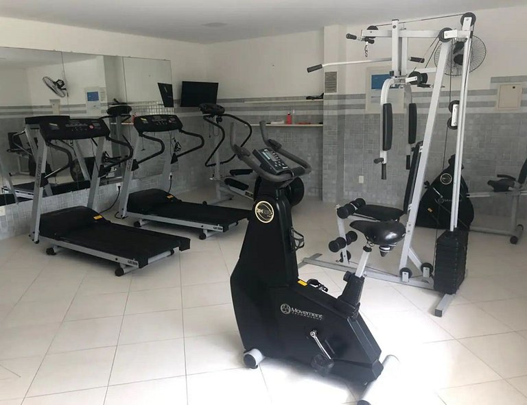 Apto Flores Riviera – 4 suítes a 50m da praia