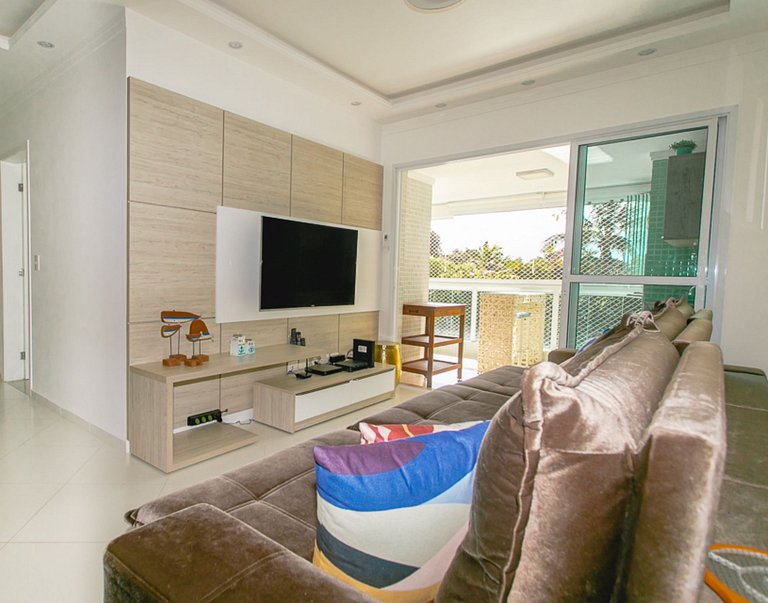 Apto Riviera – Varanda com churrasqueira a 500m da praia