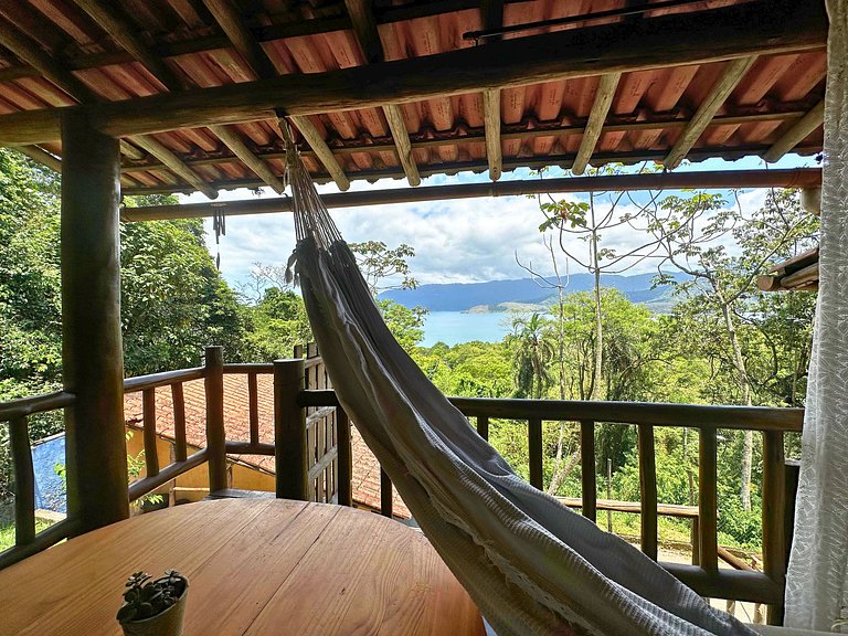 Chalé Montanha | Natureza e conforto em Ilhabela