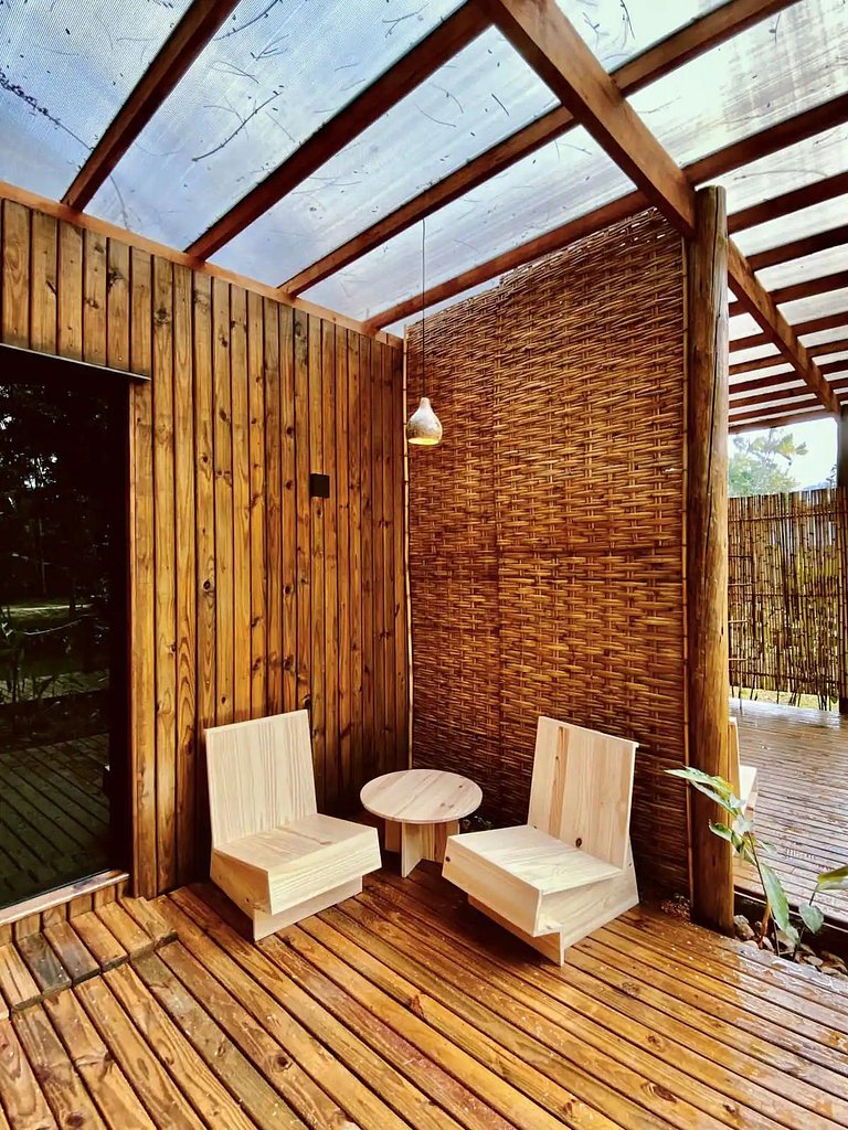 Suíte Pitanga | Aproveite a natureza e o centrinho