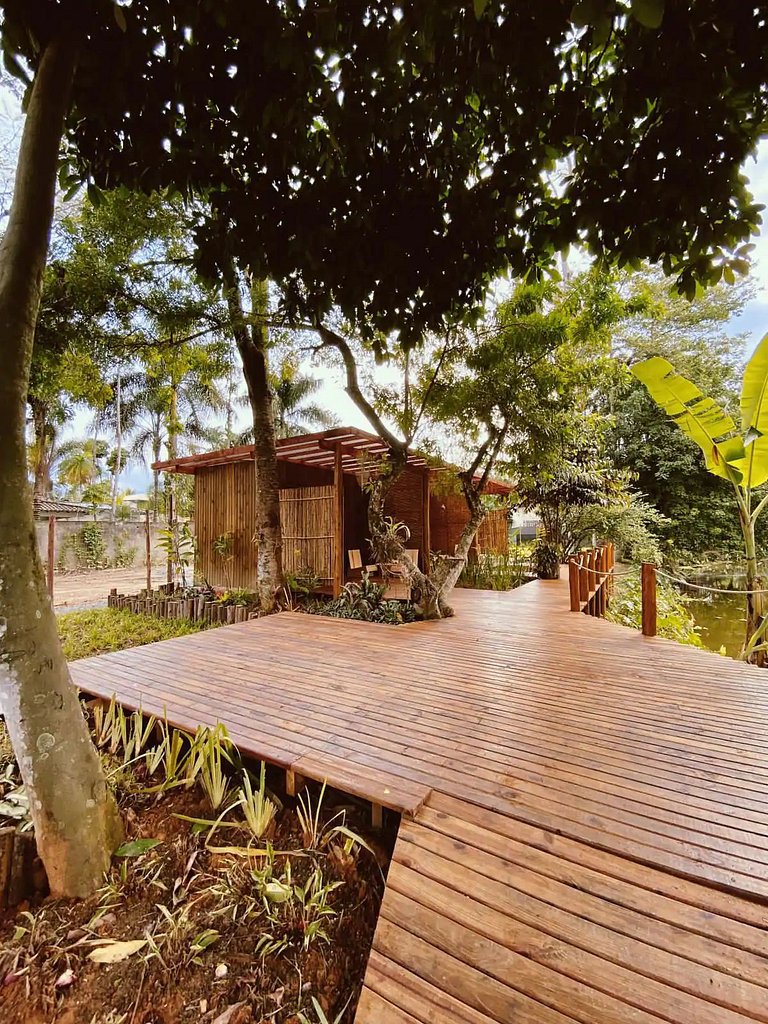 Suíte Pitanga | Aproveite a natureza e o centrinho