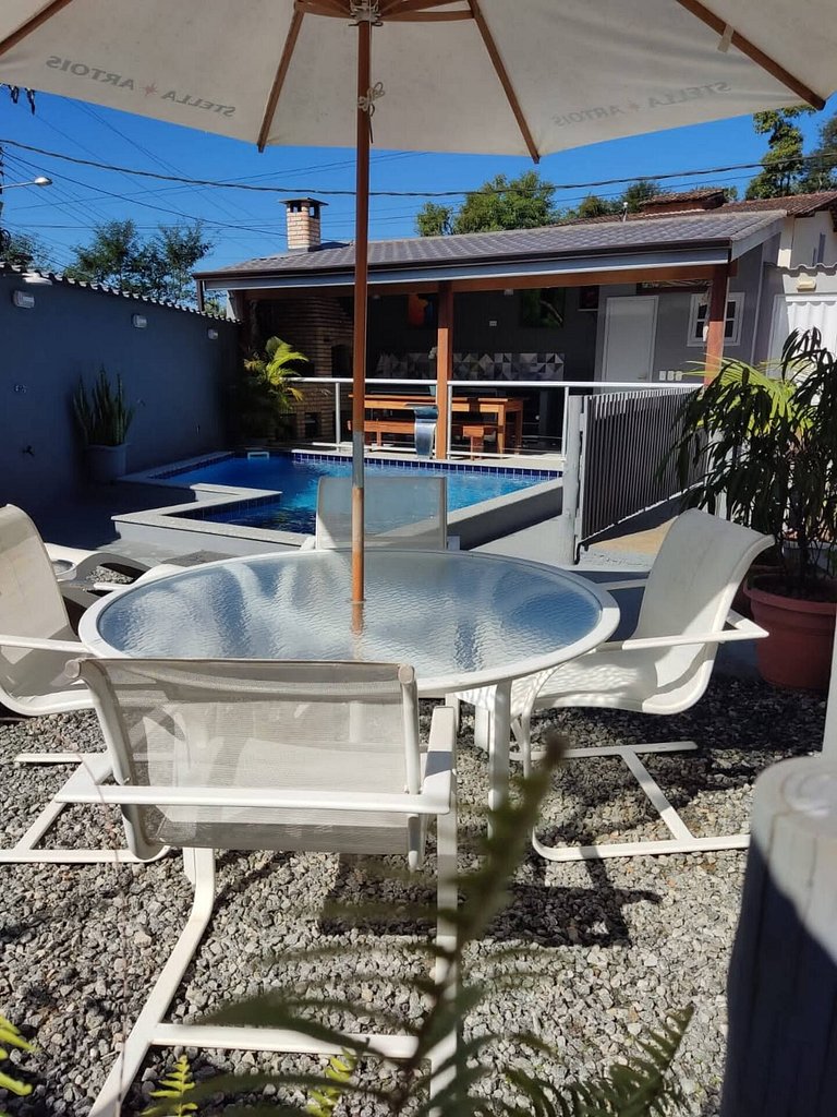 Casa Aconchego | Descanse na beira da piscina