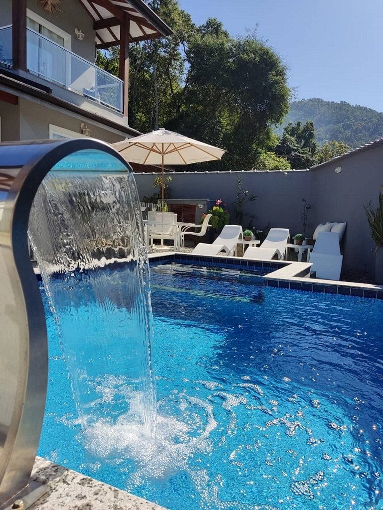 Casa Aconchego | Descanse na beira da piscina