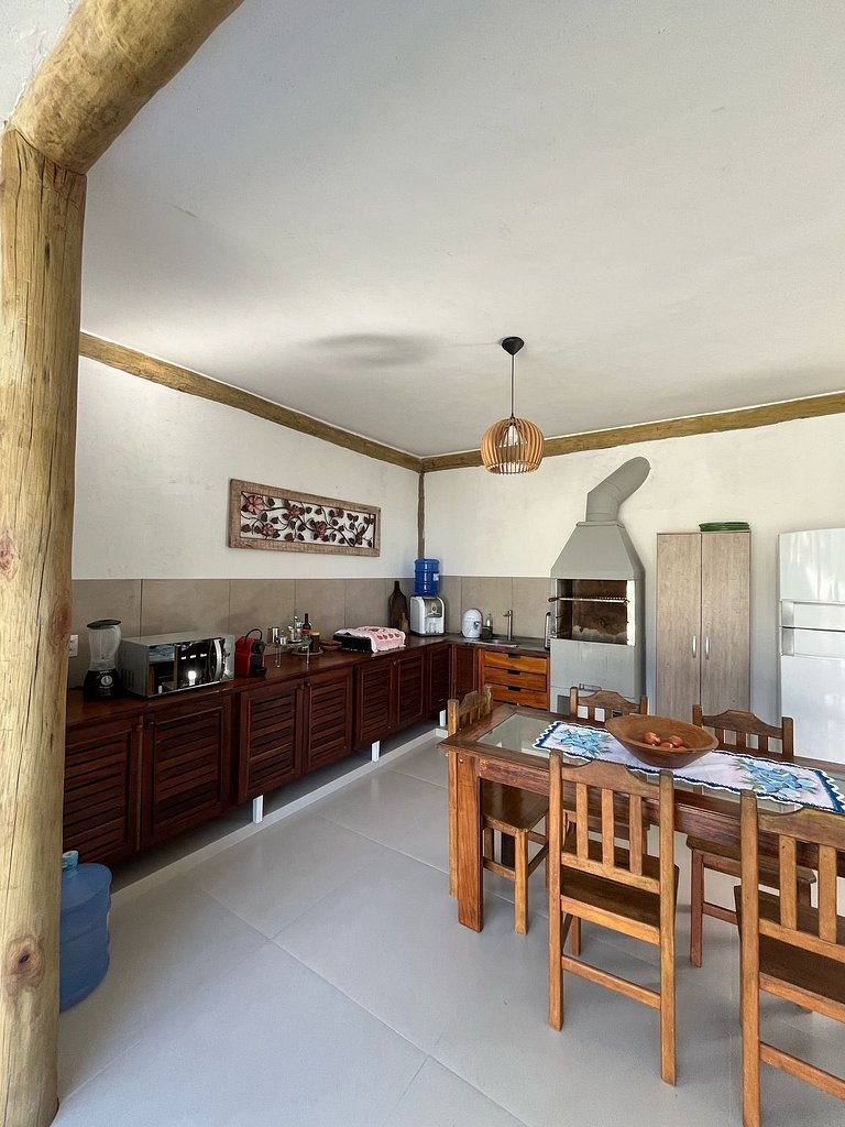 Casa Enseada | 3 dormitórios e localização perfeita