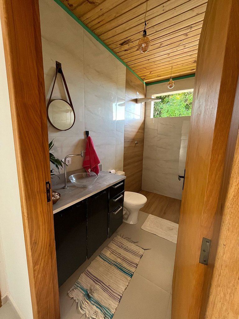 Casa Enseada | 3 dormitórios e localização perfeita