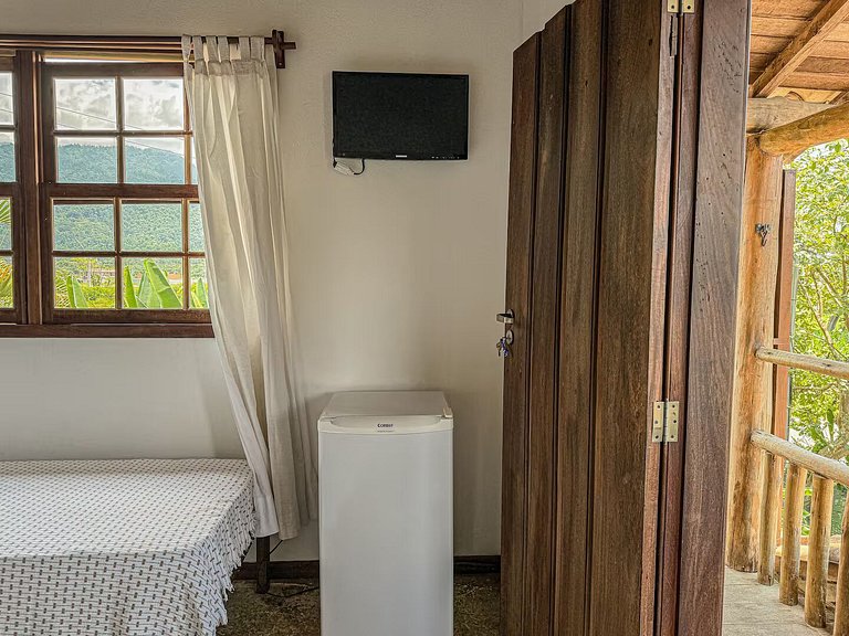 Suíte Hibisco: Refúgio Romântico em Paraty