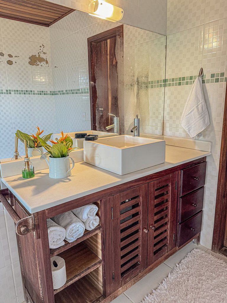 Suíte Hibisco: Refúgio Romântico em Paraty