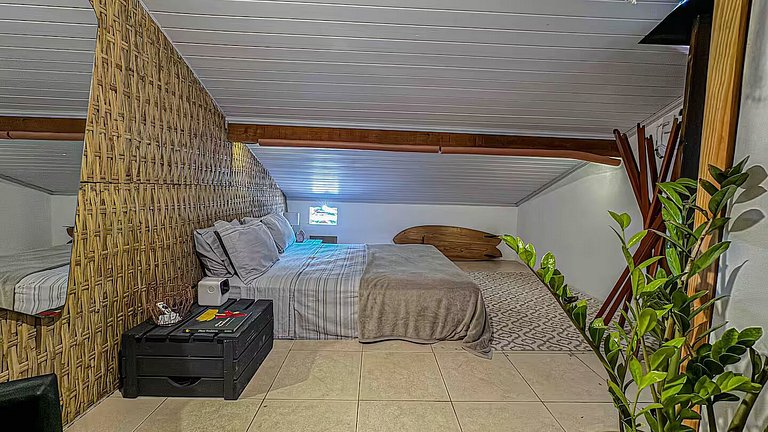 Ateliê Nadaletto | Hospede-se com vista para o rio