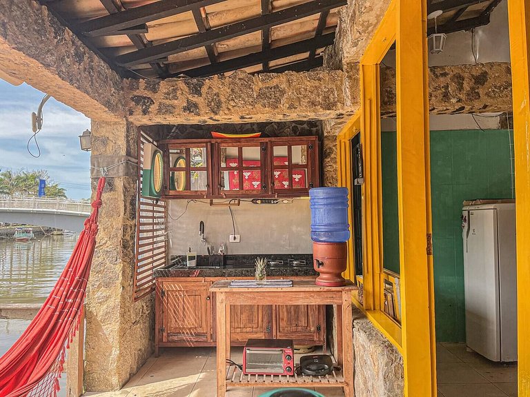 Ateliê Nadaletto | Hospede-se com vista para o rio