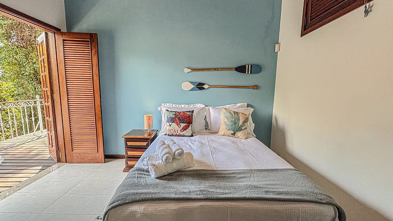Quinta Della Rosa: Casa com Piscina e Vista para o Mar