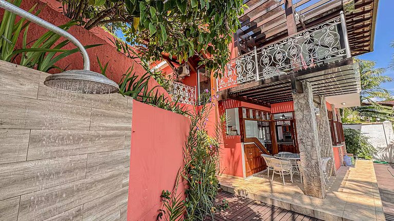 Quinta Della Rosa: Casa com Piscina e Vista para o Mar