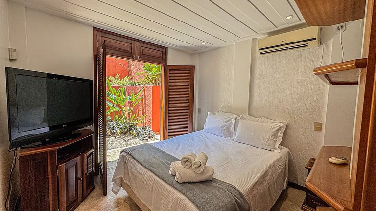 Quinta Della Rosa | Piscina e vista para o mar do lado do ce