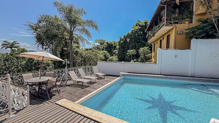 Quinta Della Rosa | Piscina e vista para o mar do lado do ce