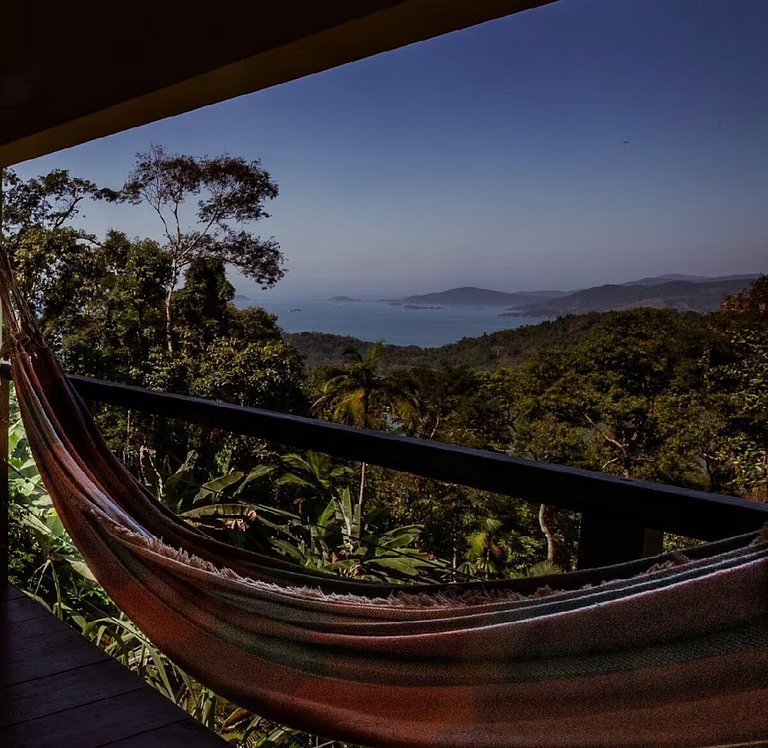 Cabana London | Refúgio em Paraty com vista para o mar