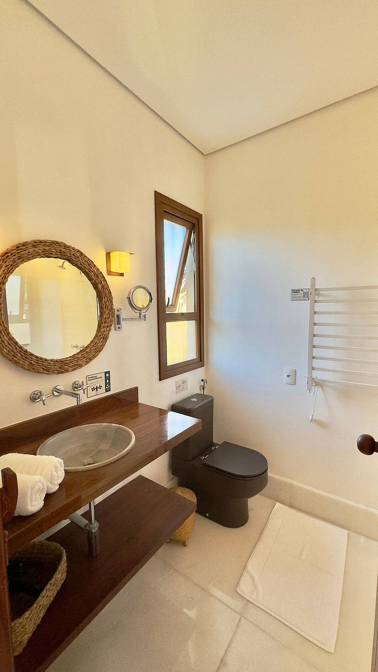 Dive House | Casa de luxo com piscina para mergulho