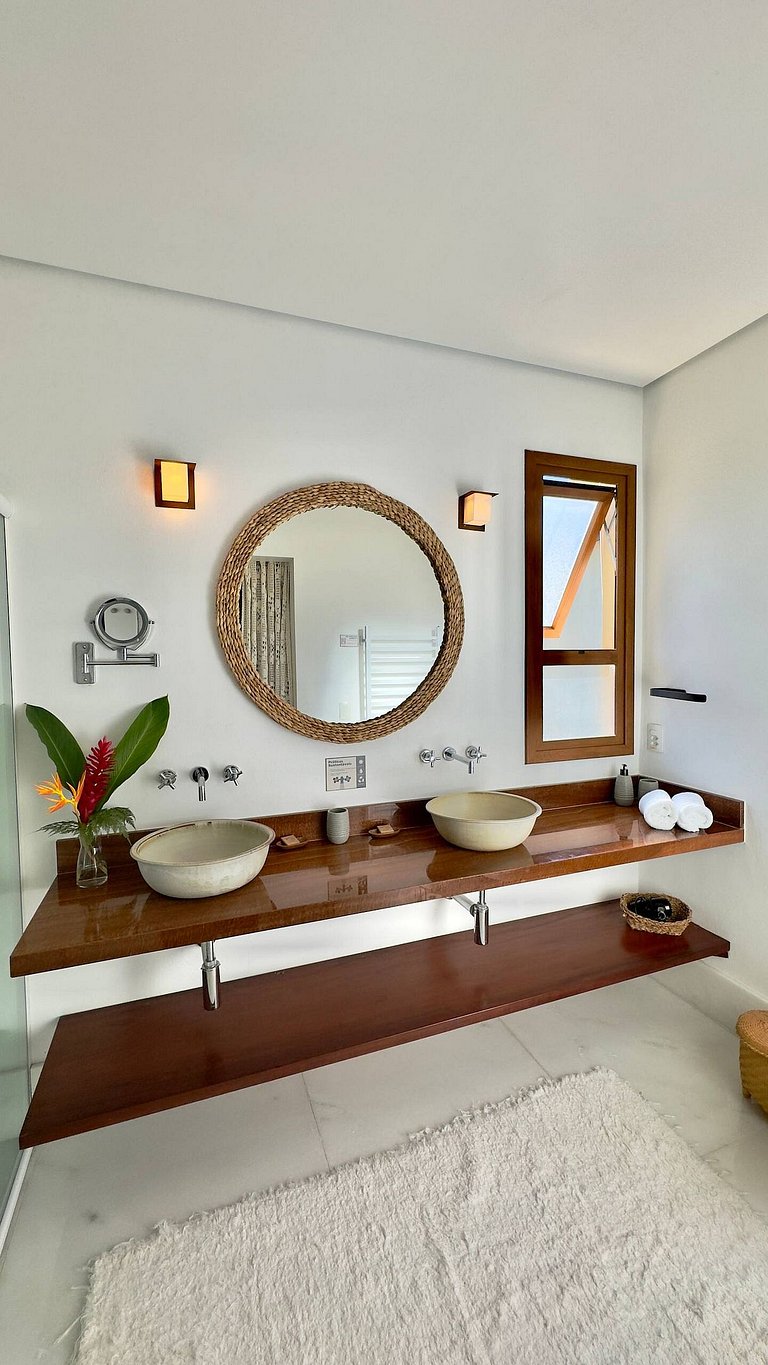 Dive House | Casa de luxo com piscina para mergulho