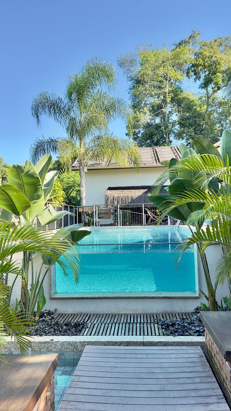 Dive House | Casa de luxo com piscina para mergulho