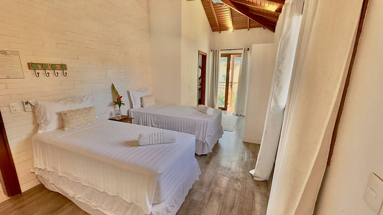 Dive House | Casa de luxo com piscina para mergulho