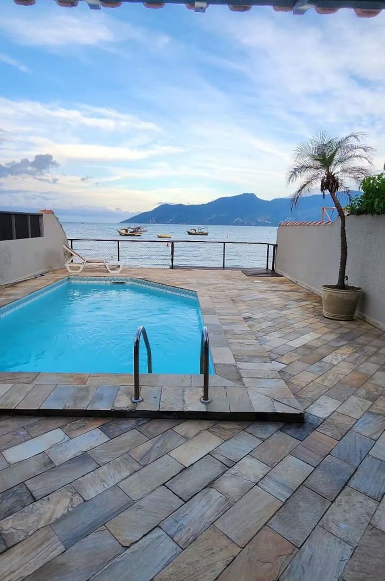 Casa Por-do-sol | Piscina, vista e pé na areia