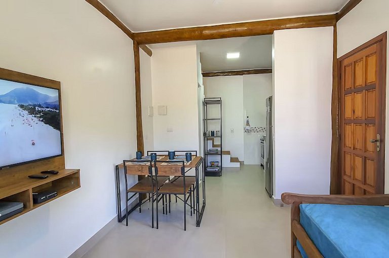 Flat Maresias | 2 dorms, cozinha e piscina em Maresias