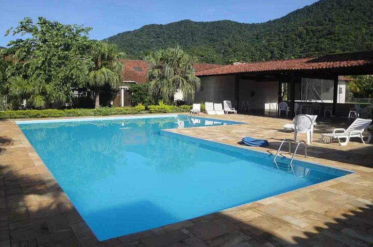 Casa Capitanias | Lazer completo a 50m da praia!