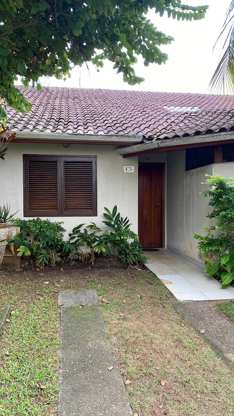 Casa Capitanias | Lazer completo a 50m da praia!