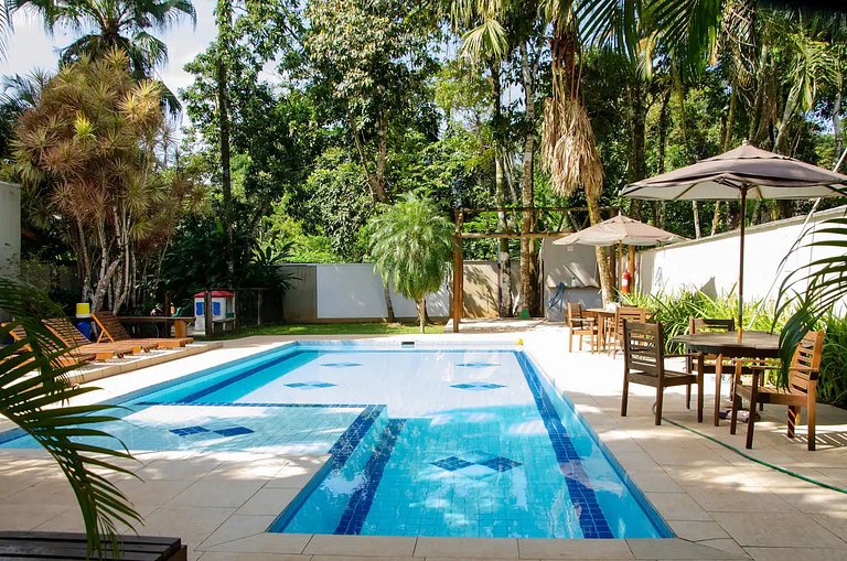 Vila dos Tiês | Casa incrível com 5 suítes e piscina
