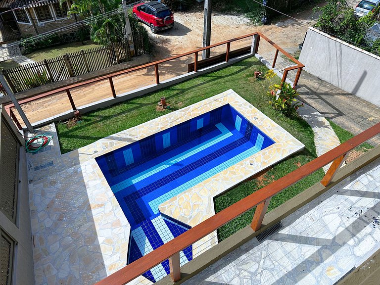 Refúgio do Sol | 4 suítes, piscina e churrasqueira