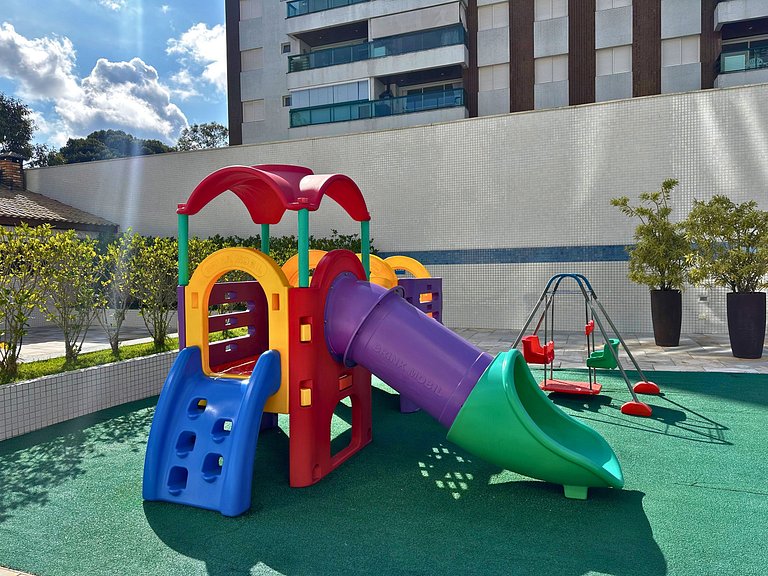 Apto 82 | 4 dorms a 450m da praia