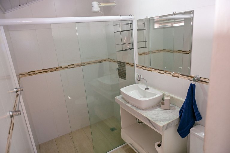 Mandalê: Casa para Família com Piscina em Ilhabela