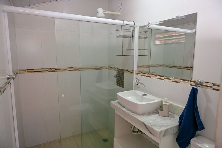 Mandalê: Casa para Família com Piscina em Ilhabela