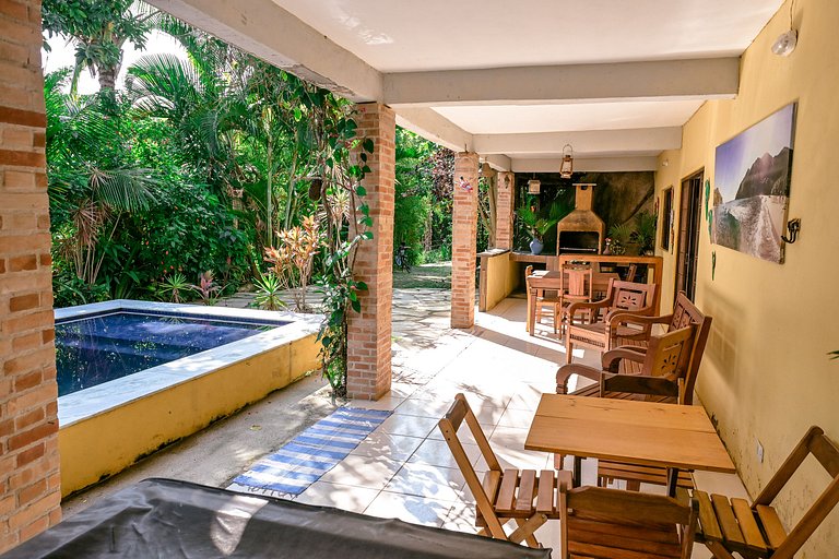 Casa do Veloso – 3 suítes, piscina e cachoeira