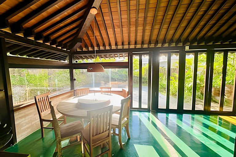 Casa Designer | Casa em condomínio pé na areia na Feiticeira