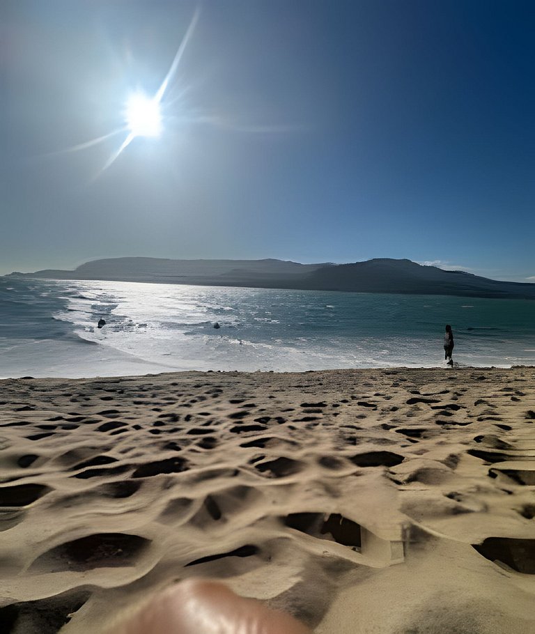 Casa Designer – Pé na areia na Praia da Feiticeira