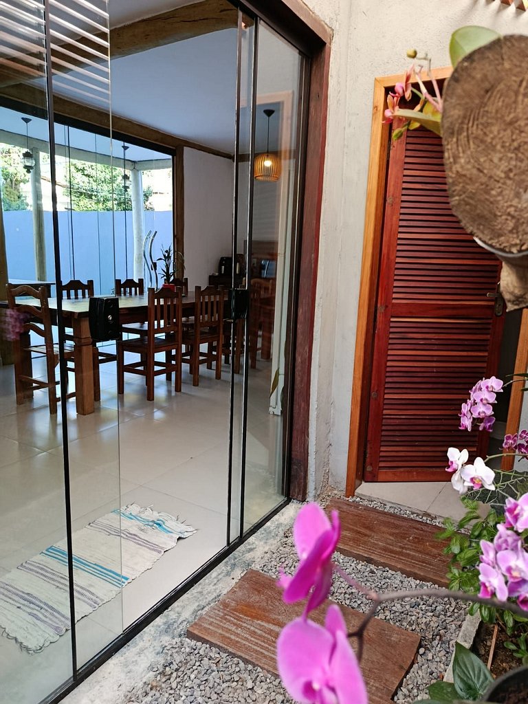 Casa Enseada – 3 dormitórios em Ilhabela