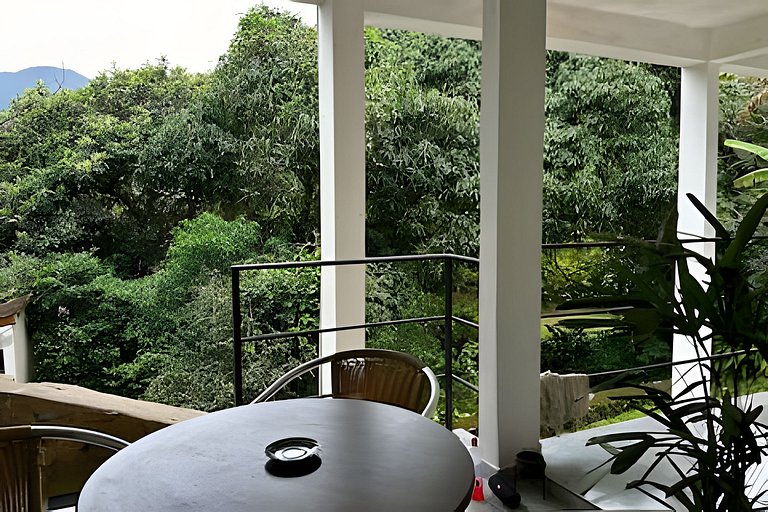 Casa Barra | Se hospede como um morador da Ilha!
